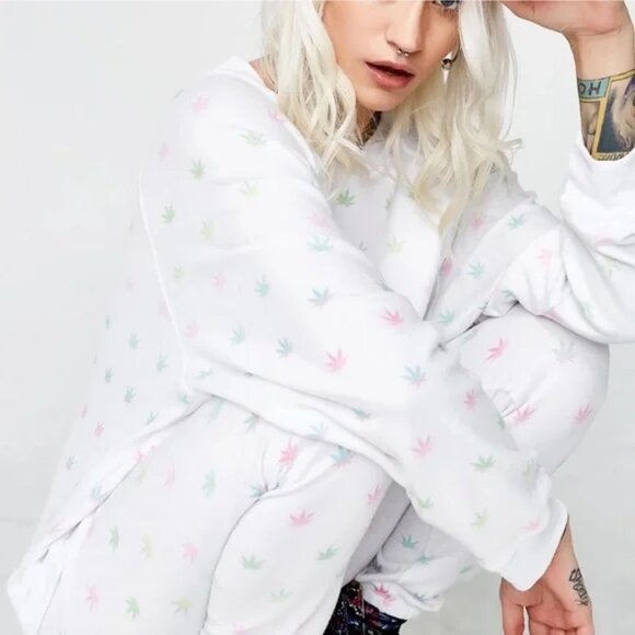 Wildfox Broad City "LEAF" Sweatshirt Size Small - Picture 1 of 8